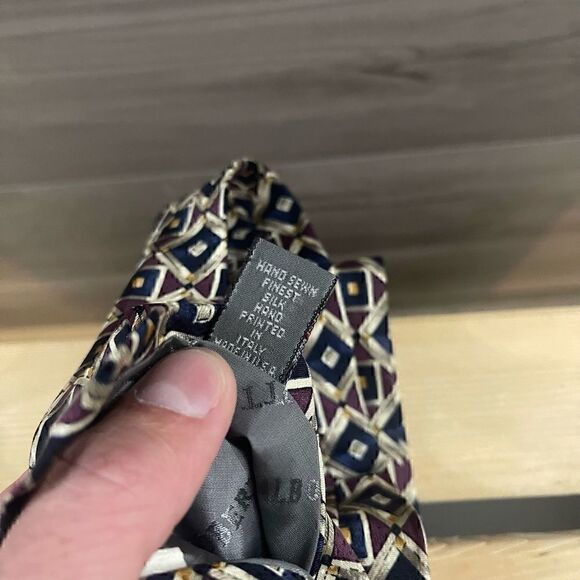 Robert Talbott Geometric Pattern Tie - Picture 6 of 6